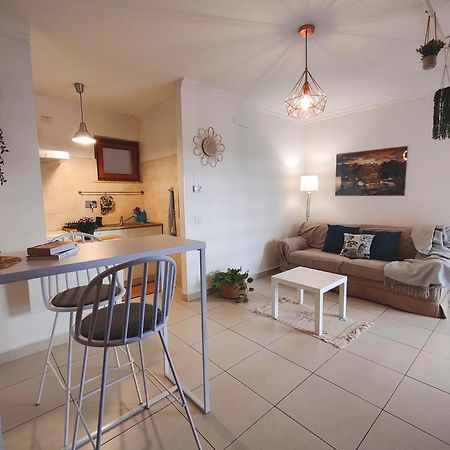 Marika'S Cozy Home With Large Balcony Roma Exterior foto